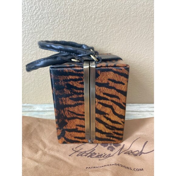 Patricia Nash Avadi Box Bag Satchel Tiger Print Leather Crossbody Top Handle - Picture 4 of 13